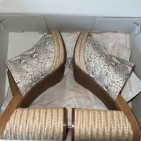 Yellowbox Ambur padded platform espadrilles snakeskin print - Picture 4 of 6
